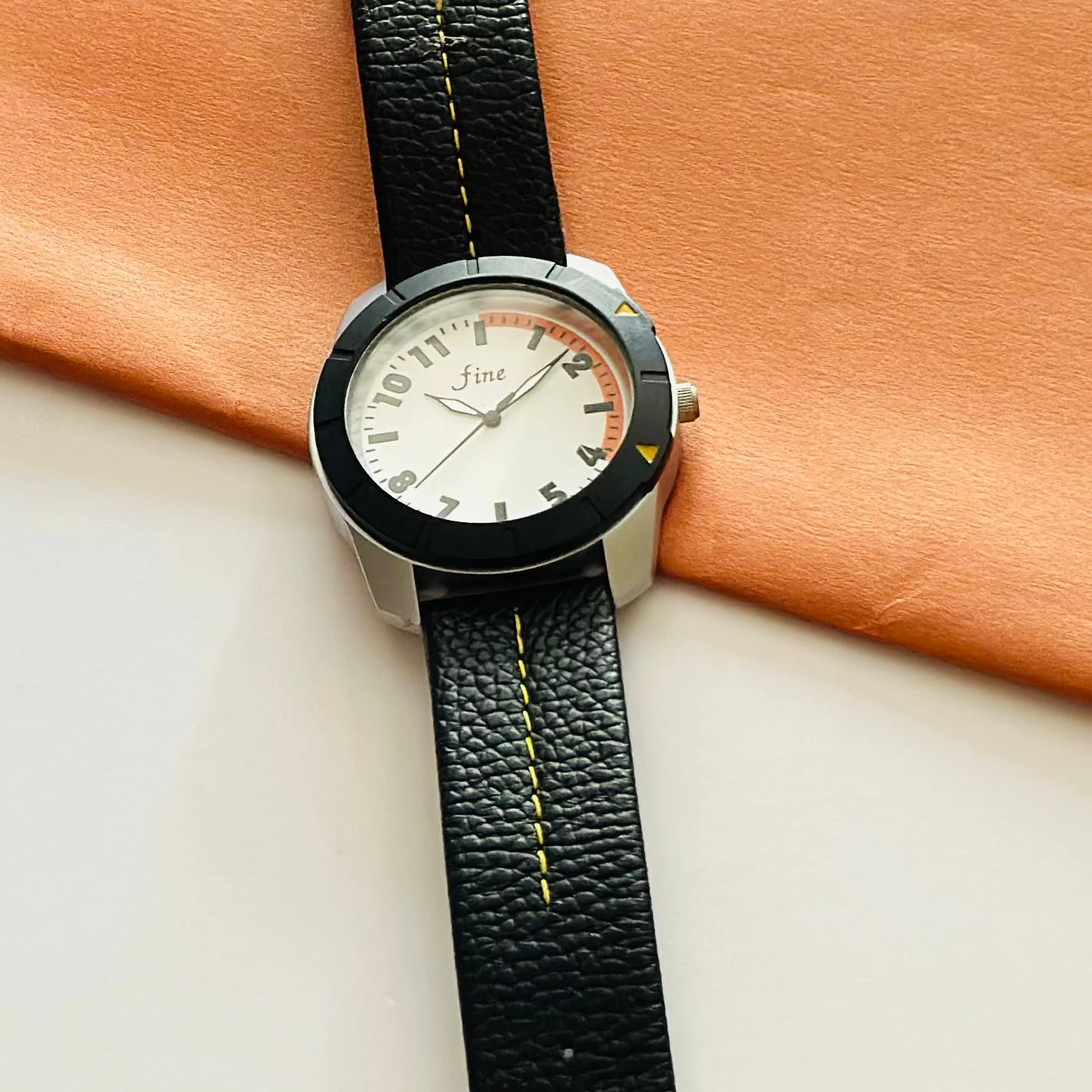 Black analog watch For man’s