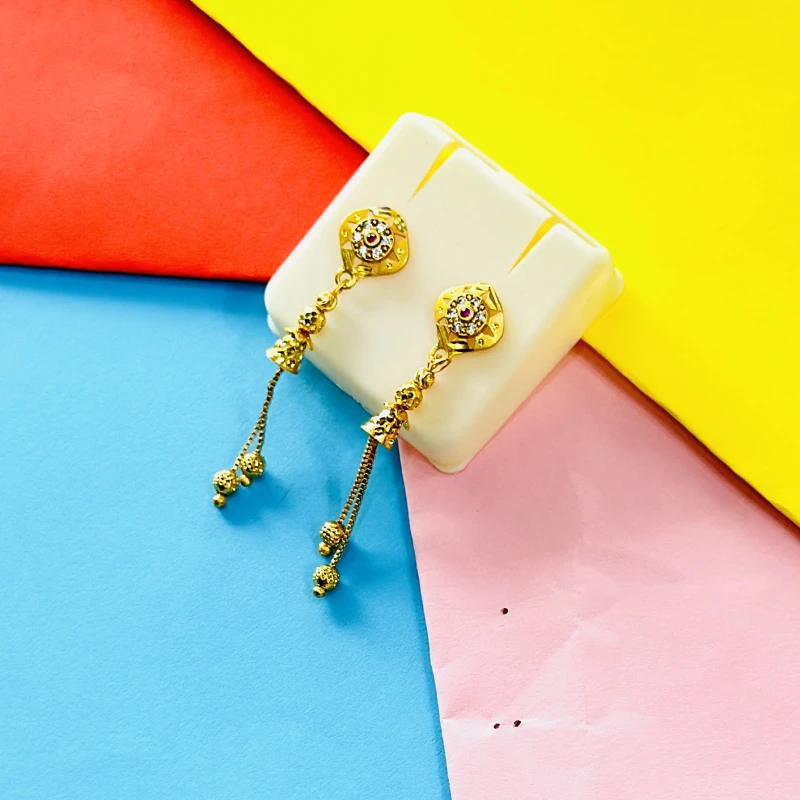 pair of gold-plated traditional drop earrings