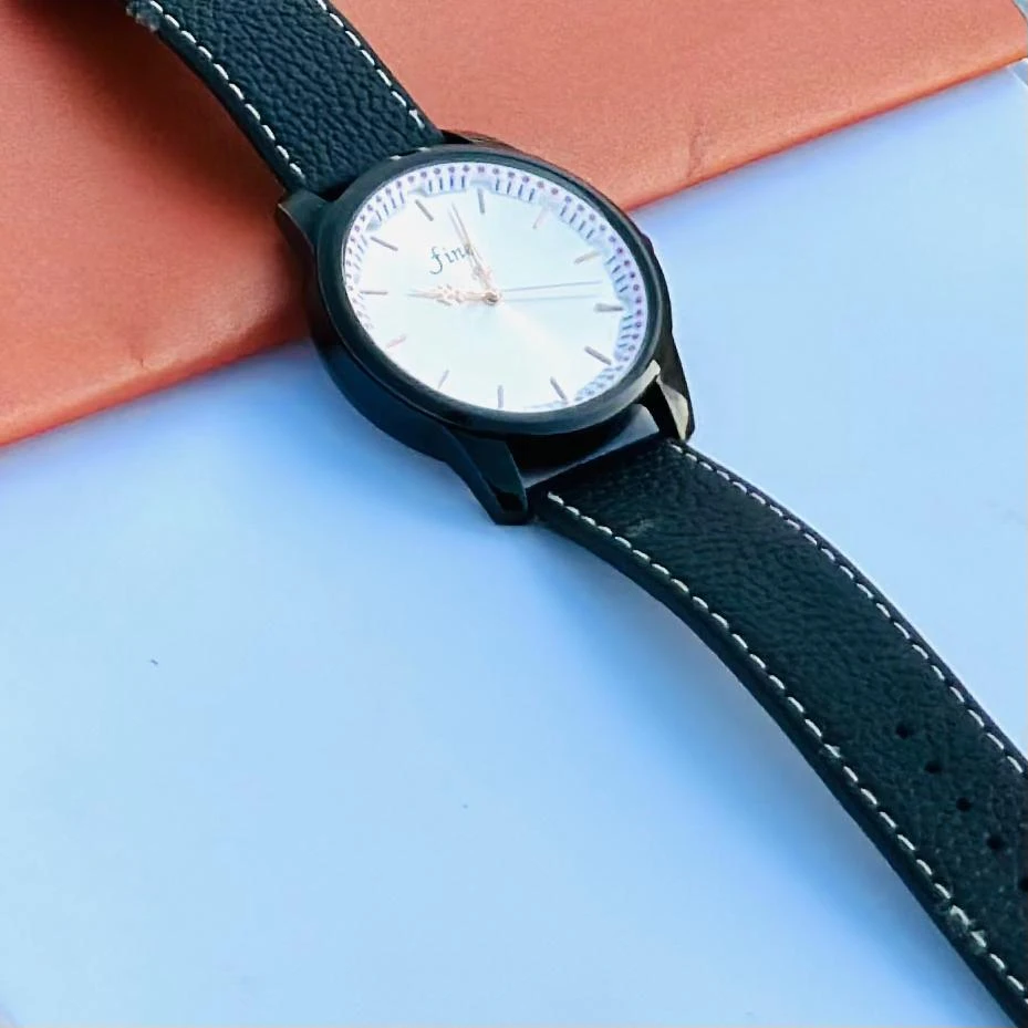 Black analog watch For man’s