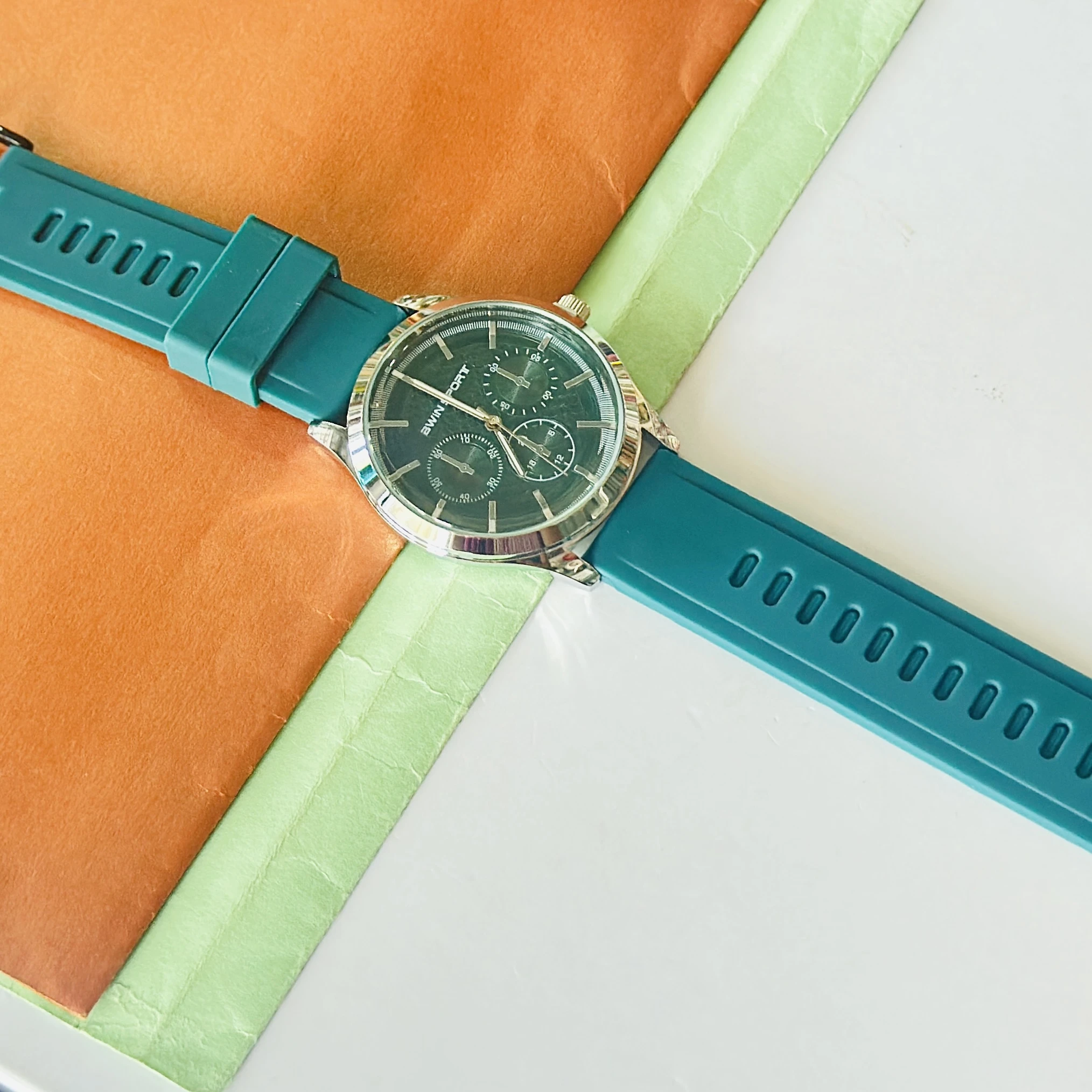 Analogue watch for man’s