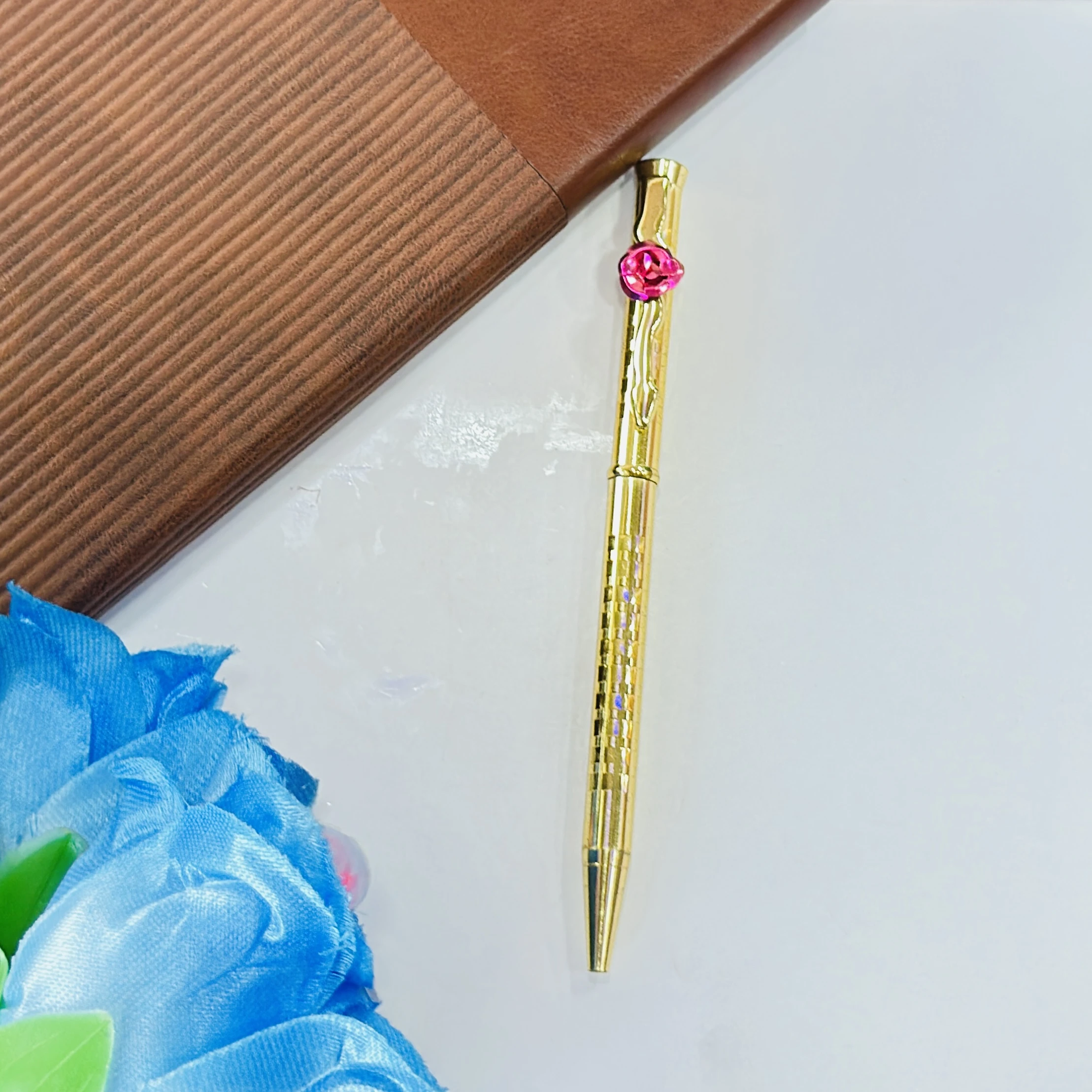 Decorative ballpoint pen