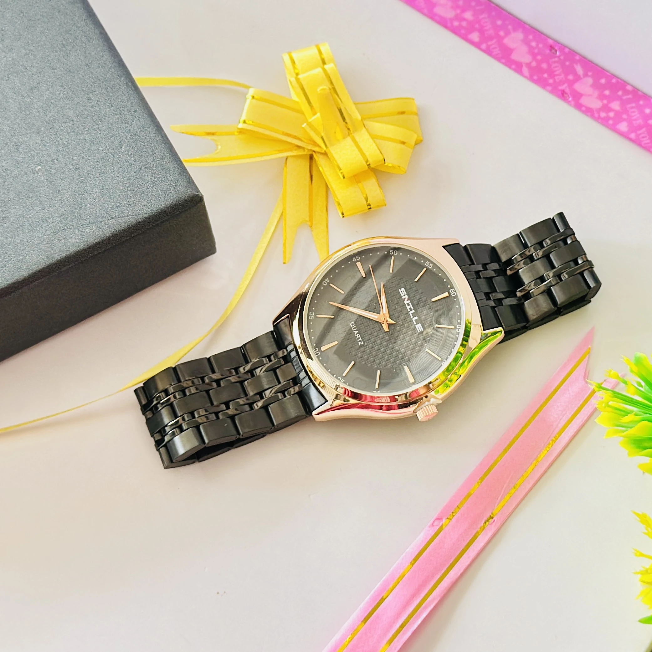 SNILLE quartz analog watch