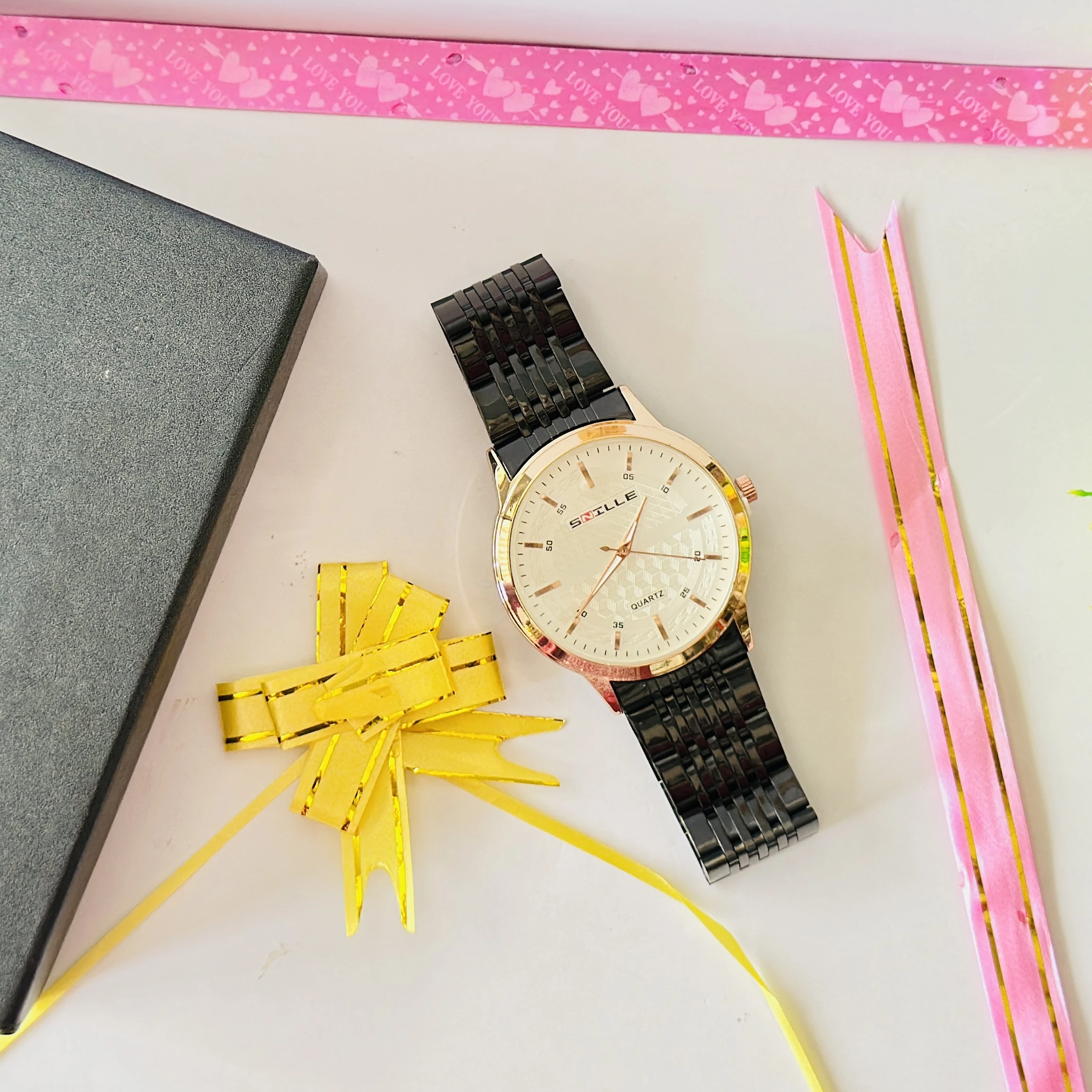 SNILLE quartz analog watch