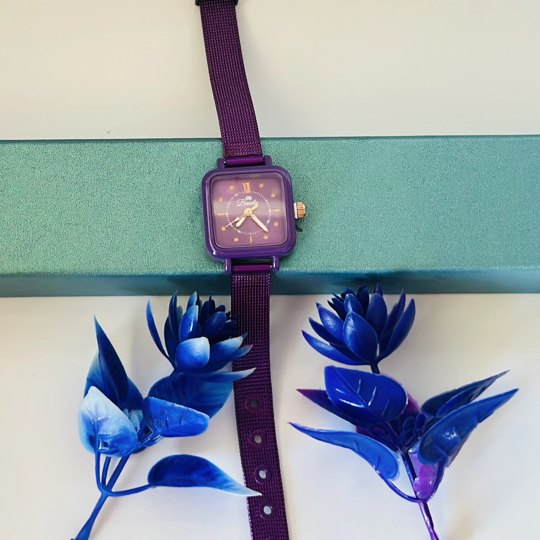 Quartz Analog Purple Dial watch for women