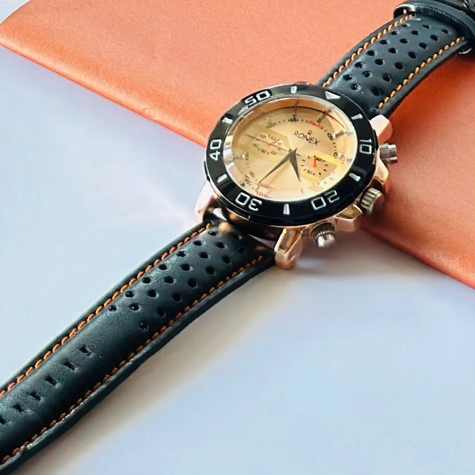 Black analog watch For man’s