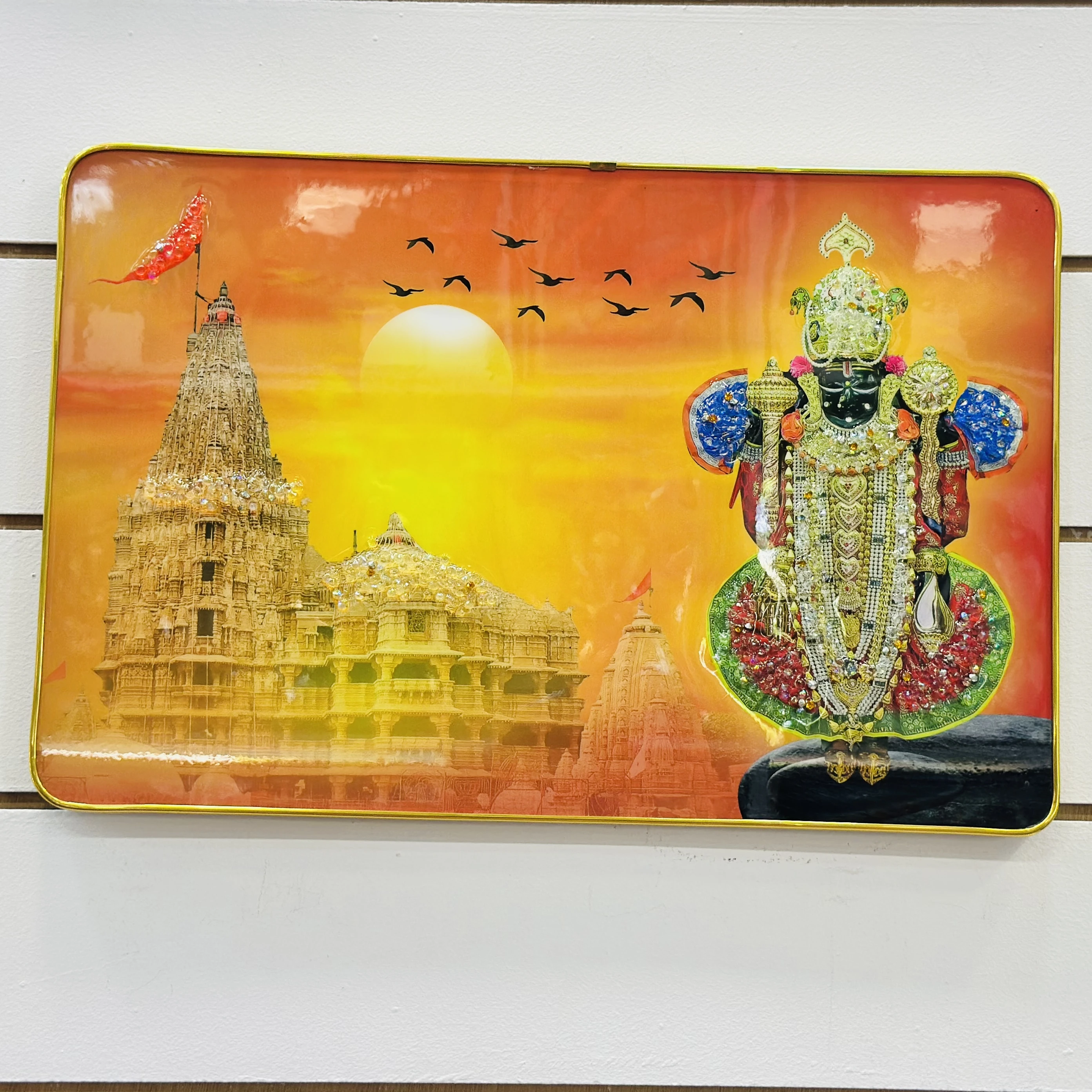 Lord Dwarkadhish and the Dwarkadhish Temple(SKU-R7FXIC)