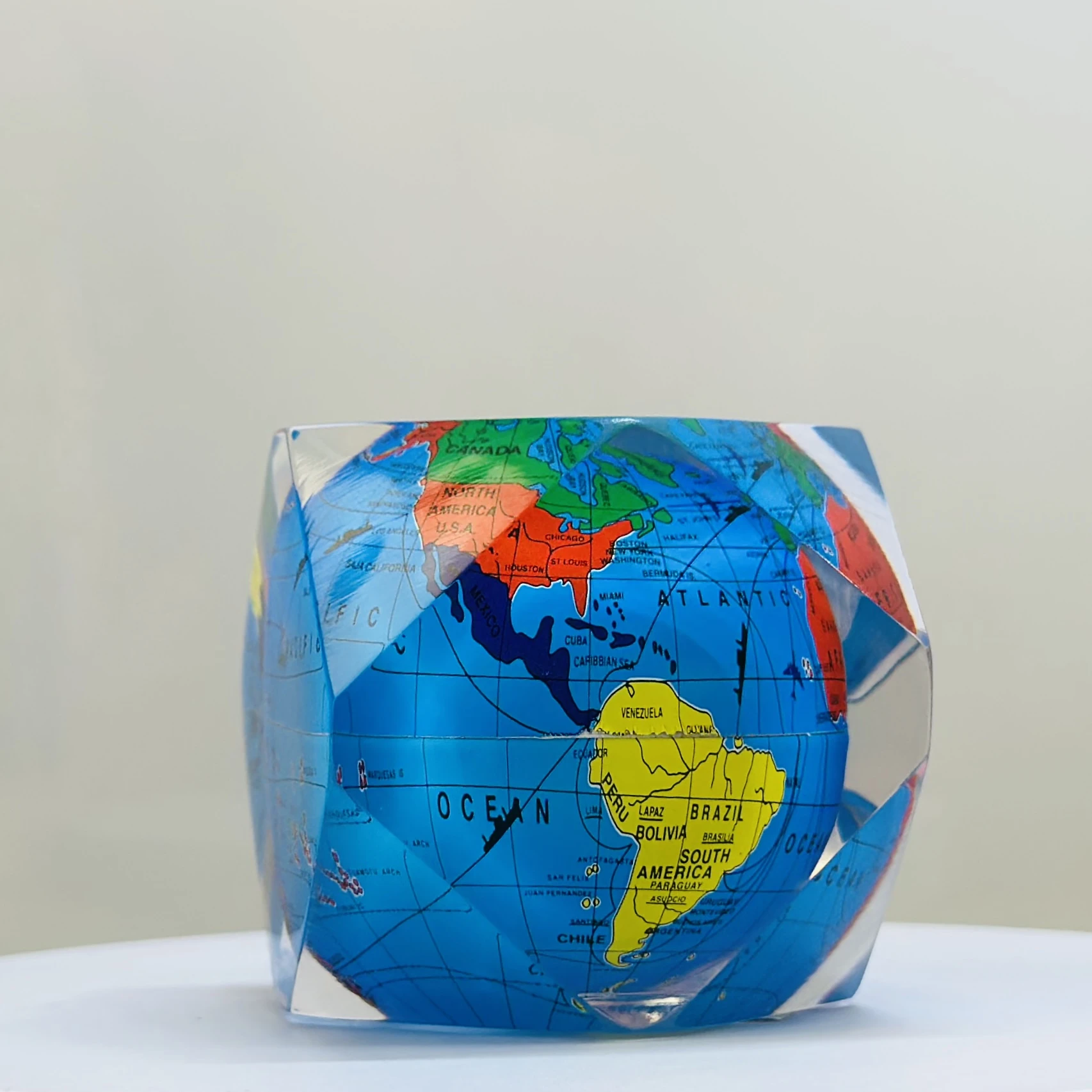 globe paperweight Item
