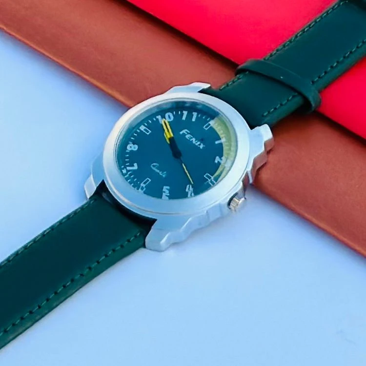 Quartz Analog Watch