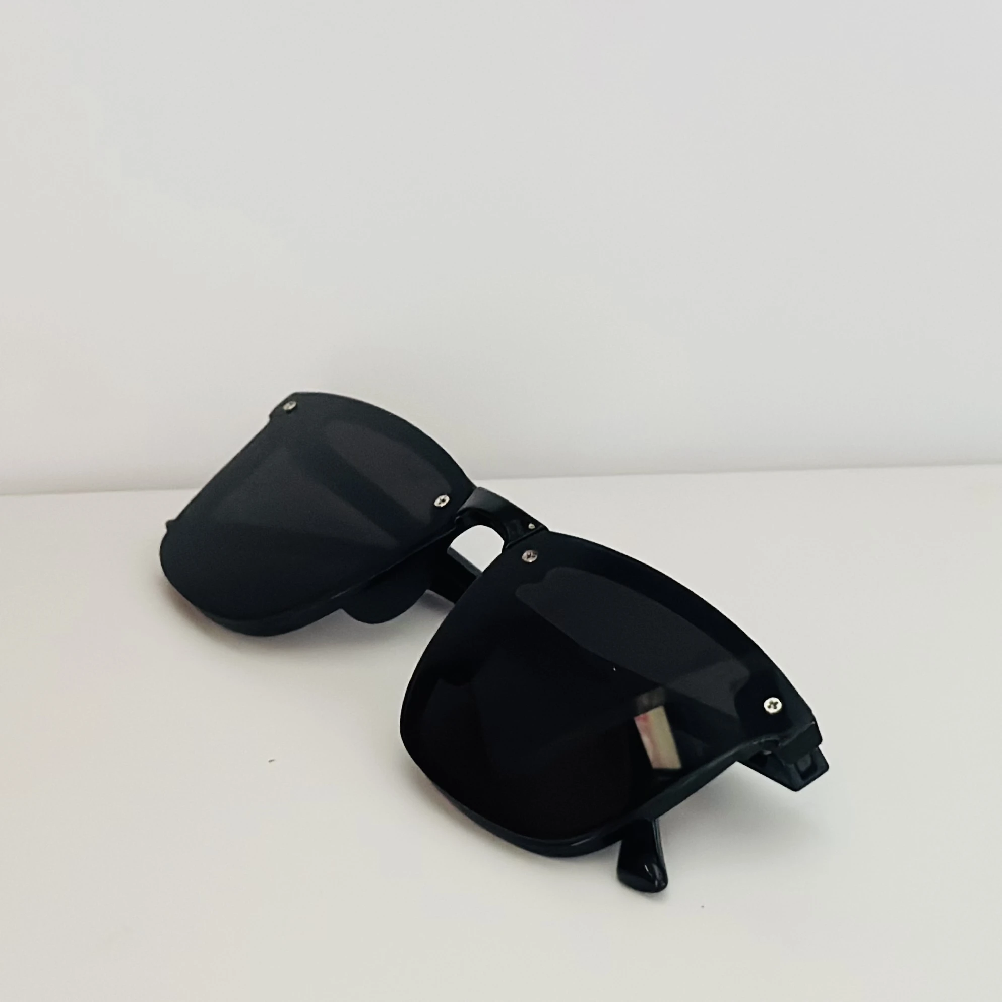 Baleshare Polarised Noon sunglasses.