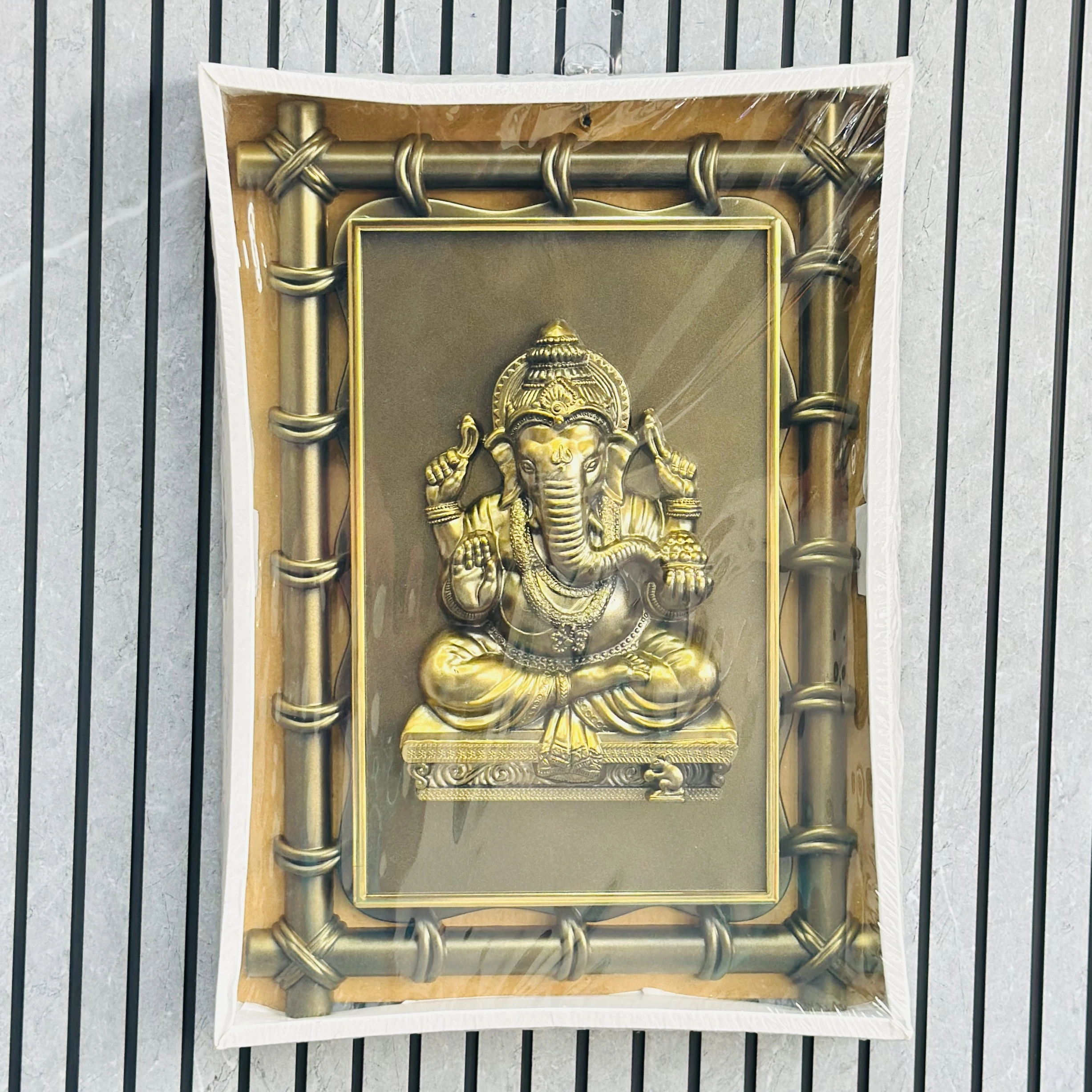 Statues of the Hindu god Ganesha(SKU-TPLPTS)