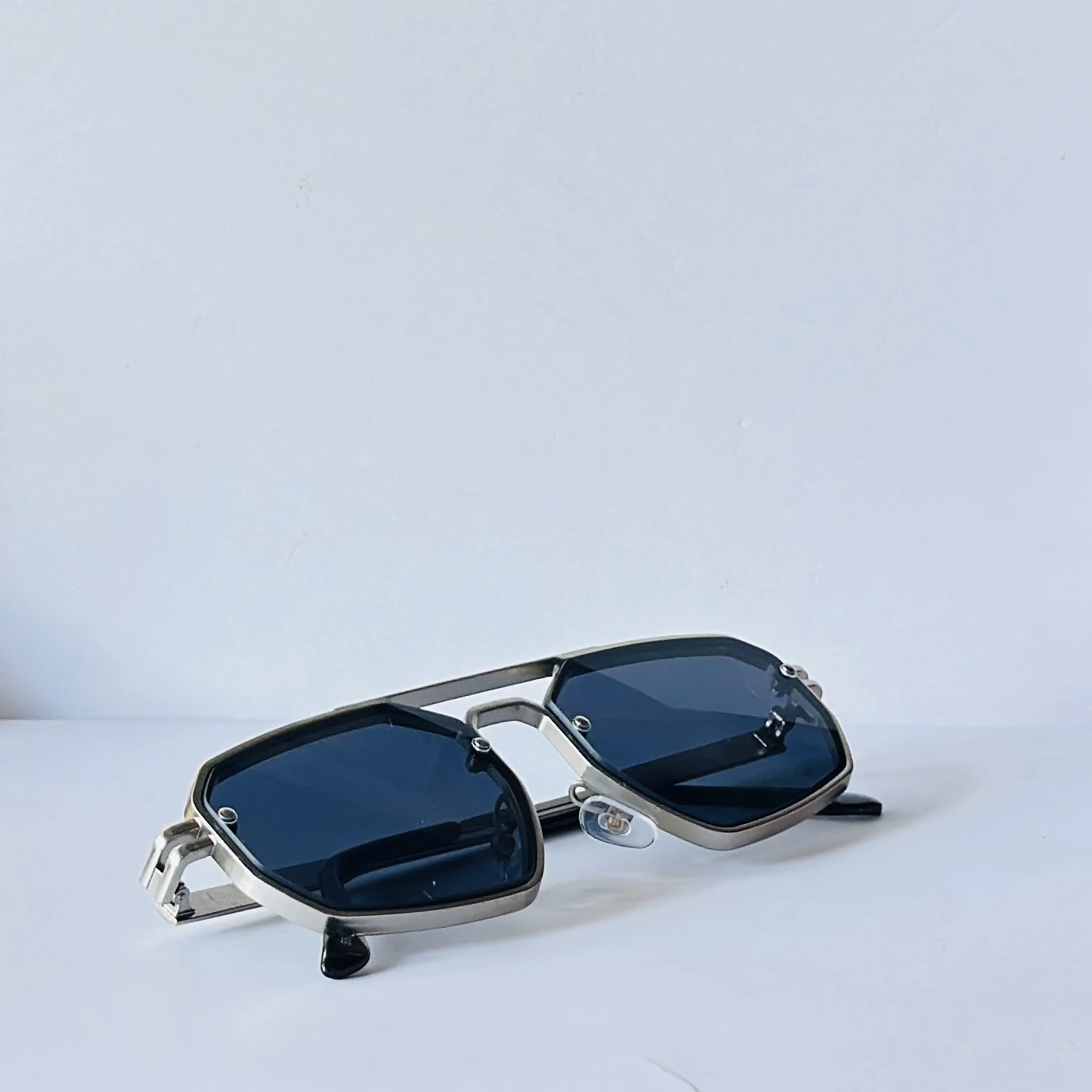 Spark unisex sunglasses