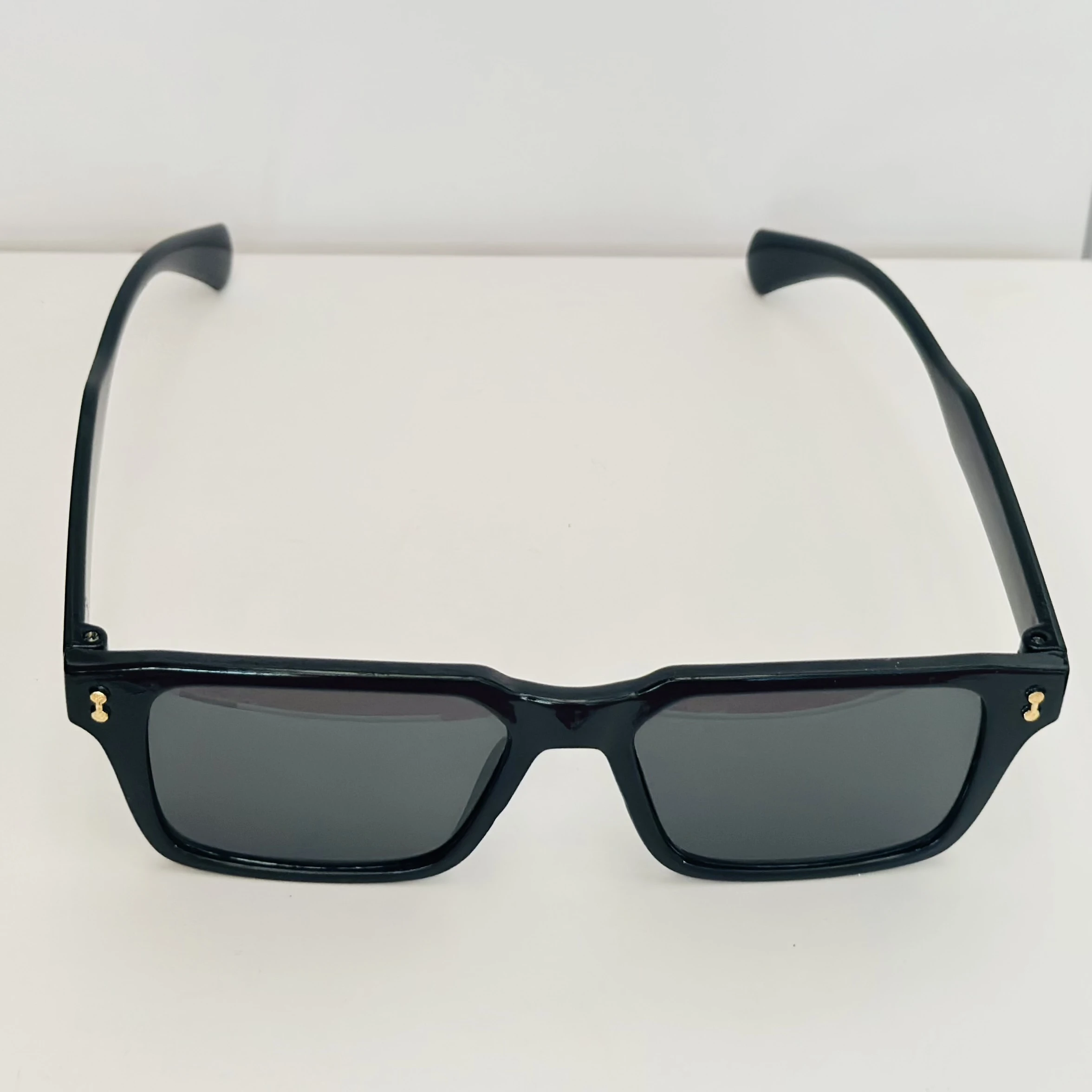 GarudaClan Onyx Monarch – Jet Black 1.0 sunglasses.