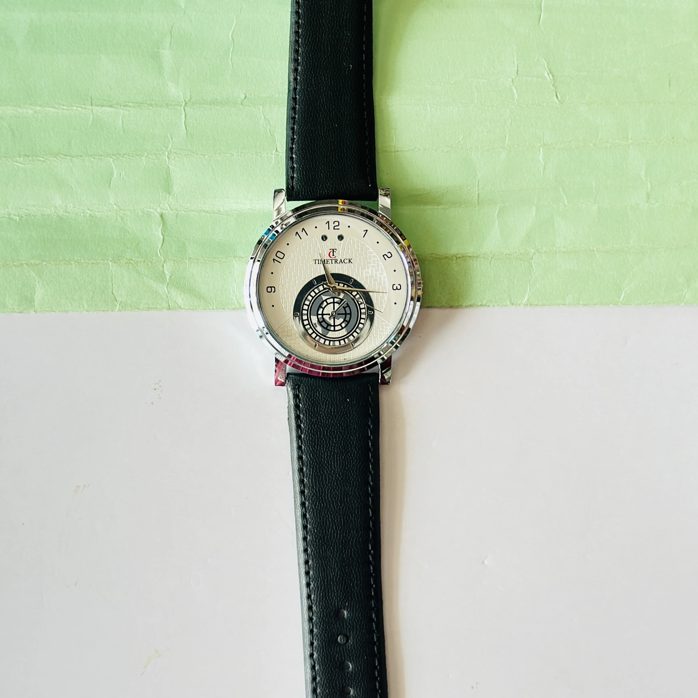 Timetrack quartz analog watch