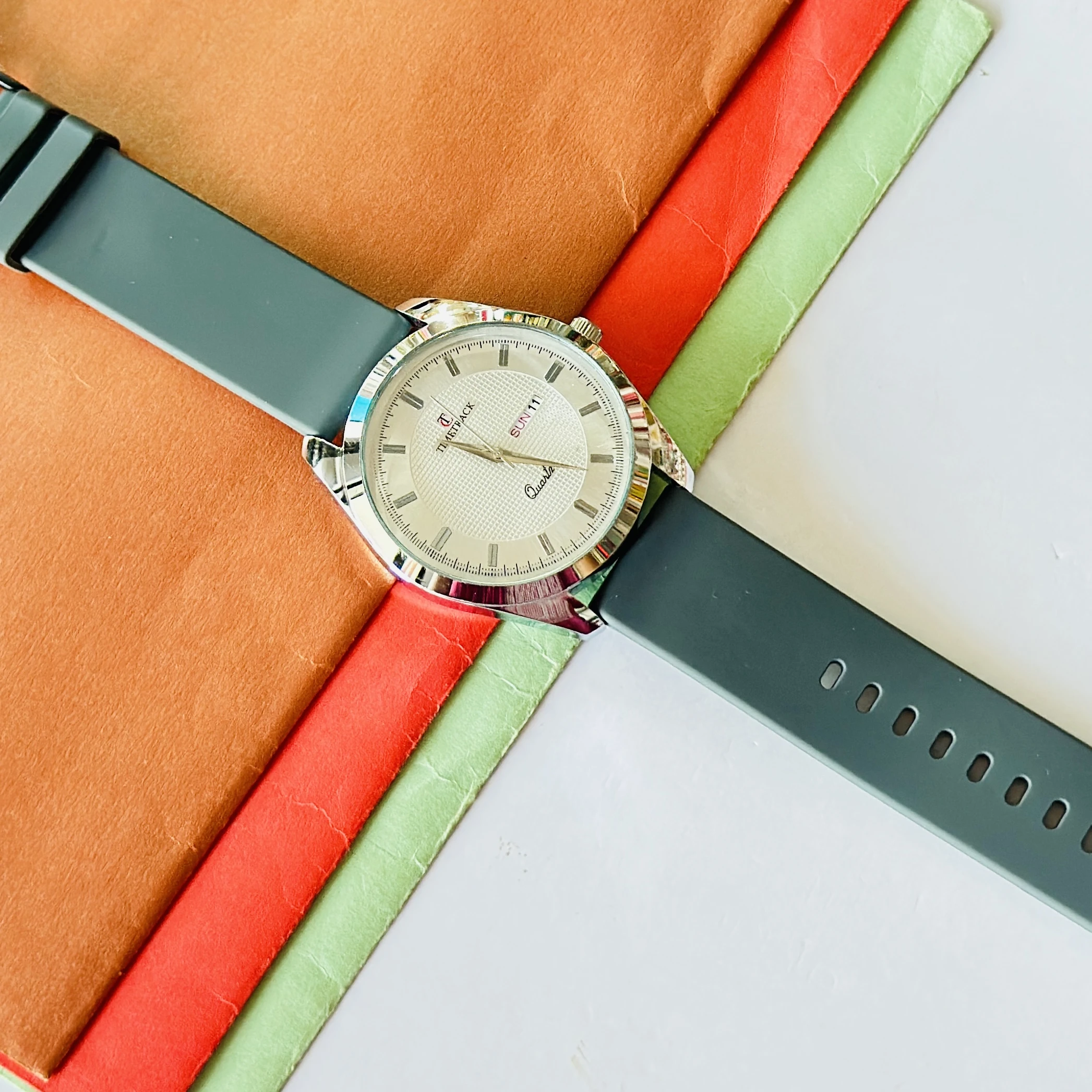 Analogue watch for man’s