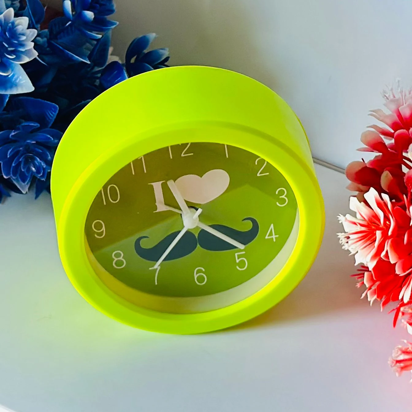 Plastic Beep Table Alarm Clock