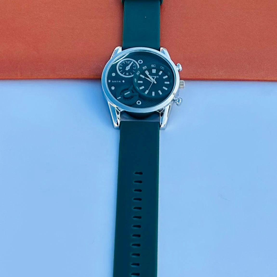 Black analog watch For man’s