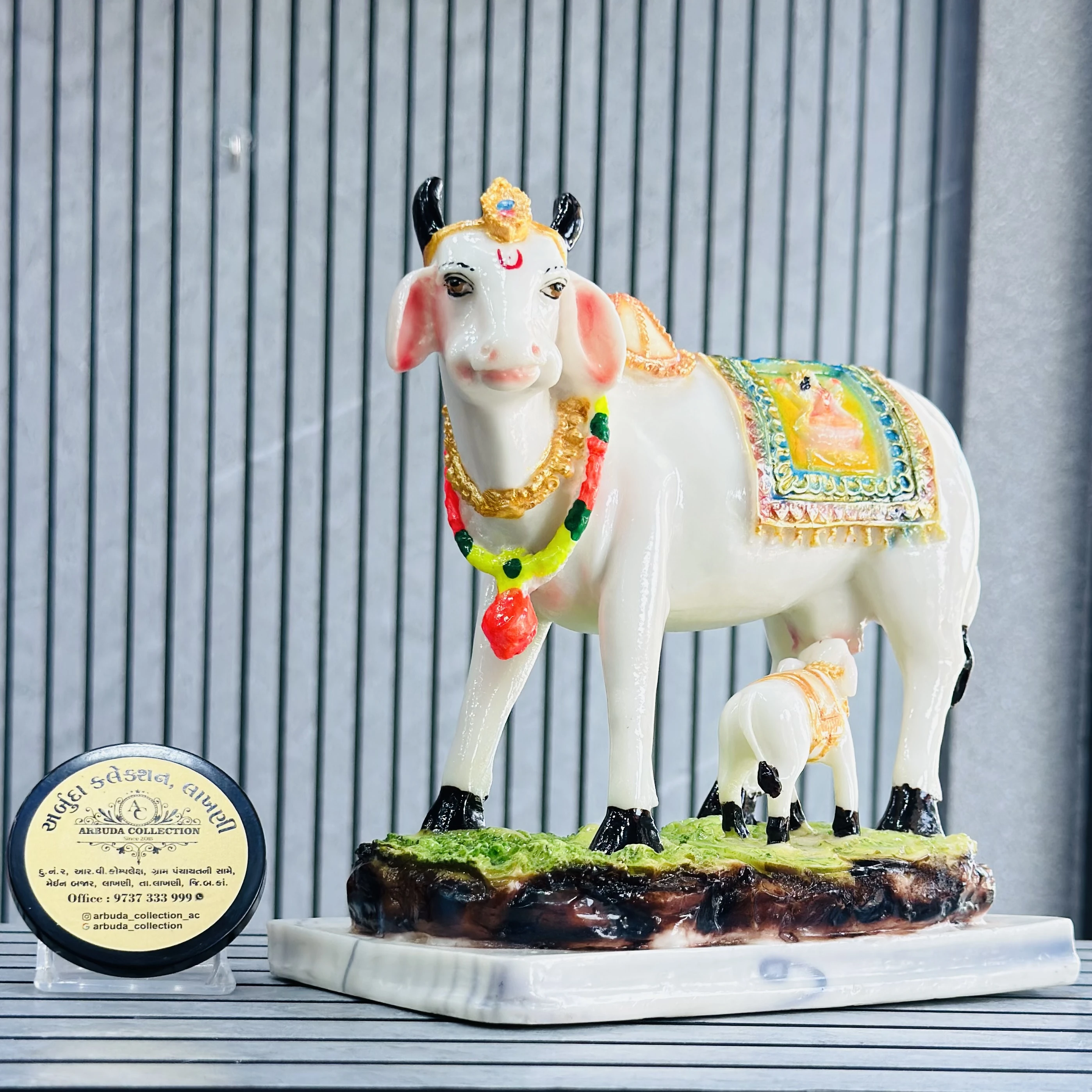Kamdhenu cow murti