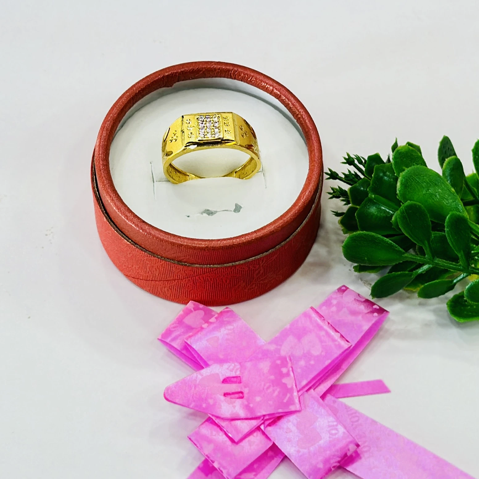 Gold toned band ring for men