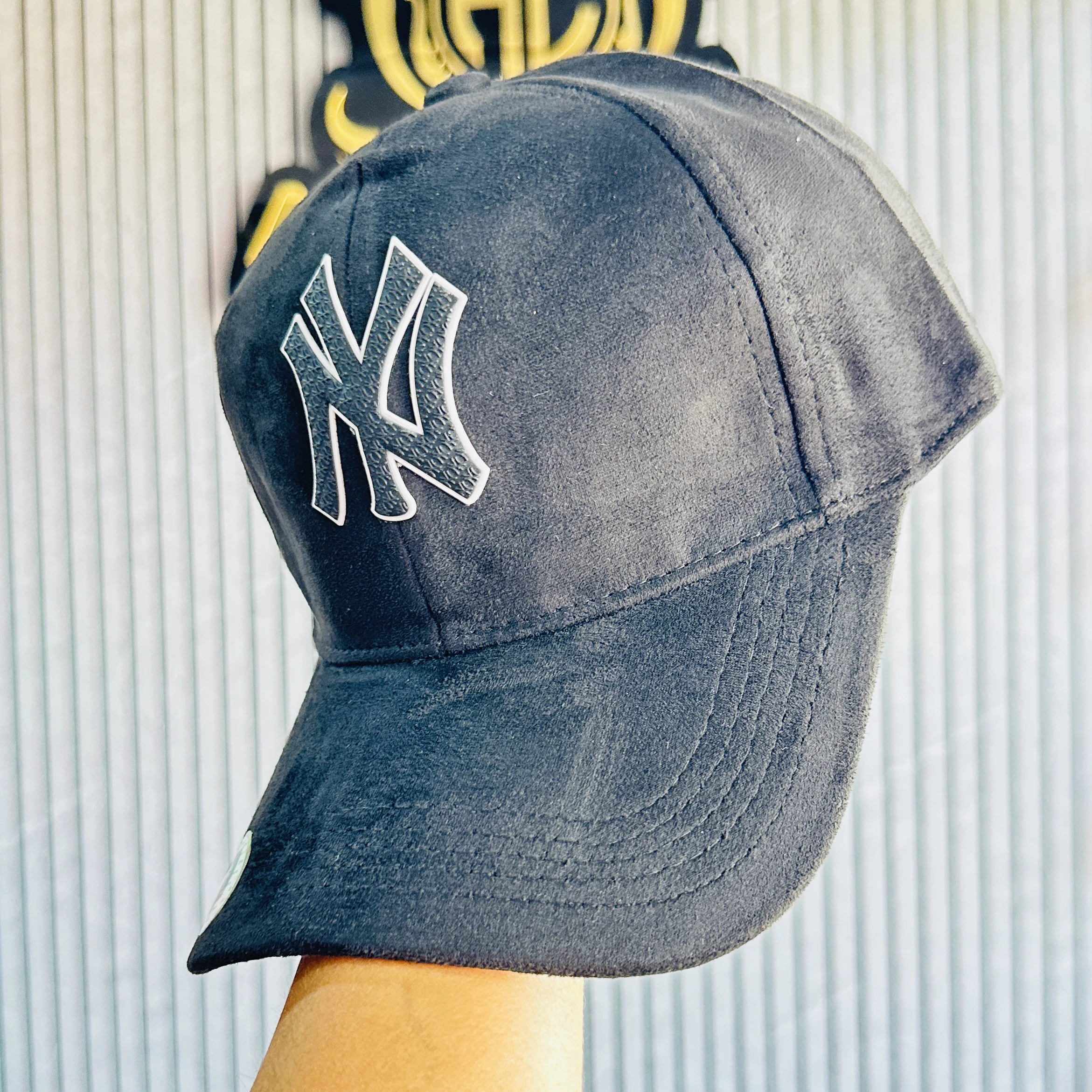 Velvet Baseball Cap for Man and Women