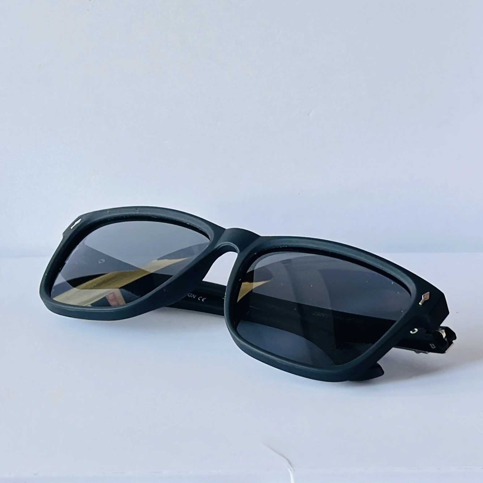 Black sunglasses