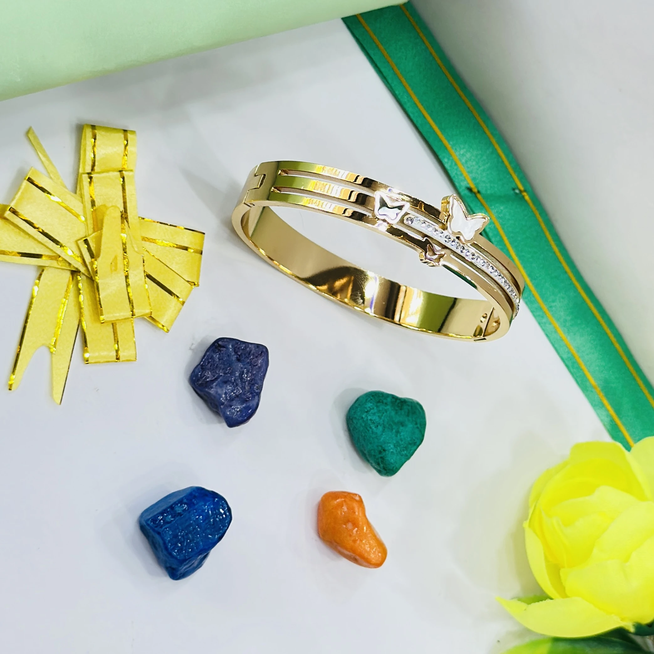 Zeraki Jewels gold-plated stainless steel geometric cuff bracelet