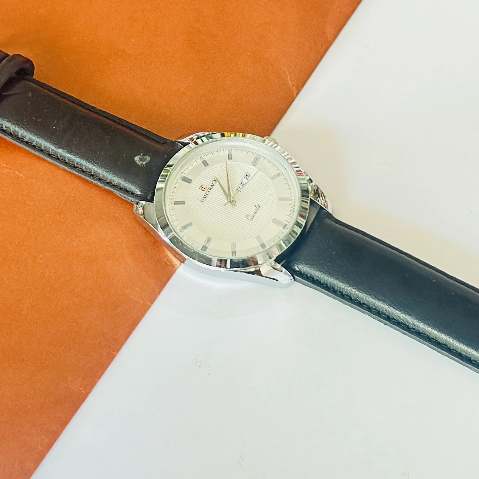 Timetrack analog quartz watch