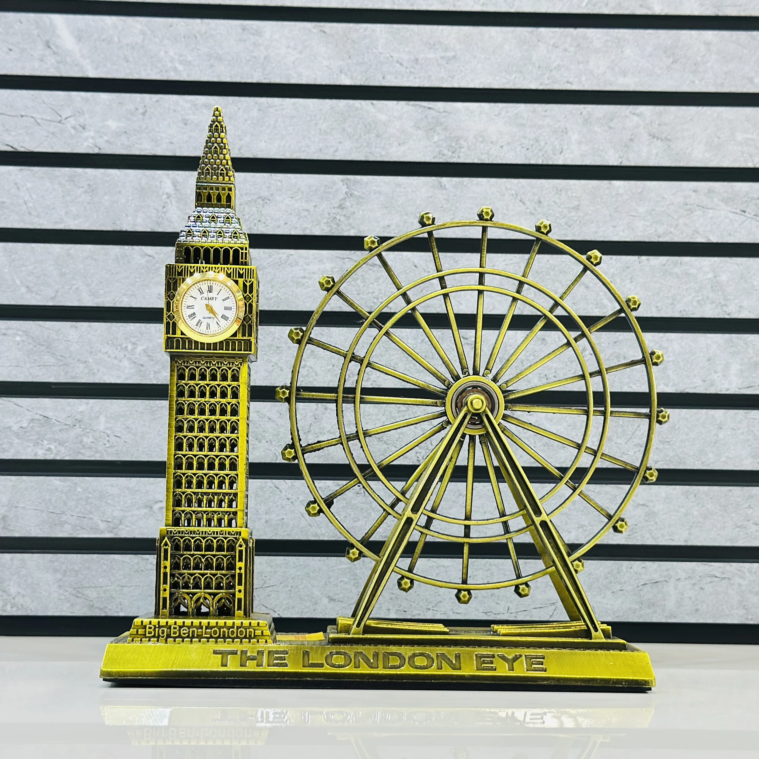 London Big Ben Tower and London Eye souvenir showpiece.(SKU-44KB03)