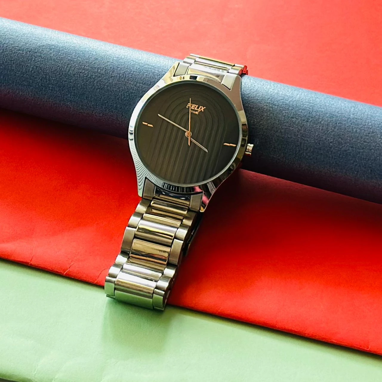 Curren 8422 men's quartz watch