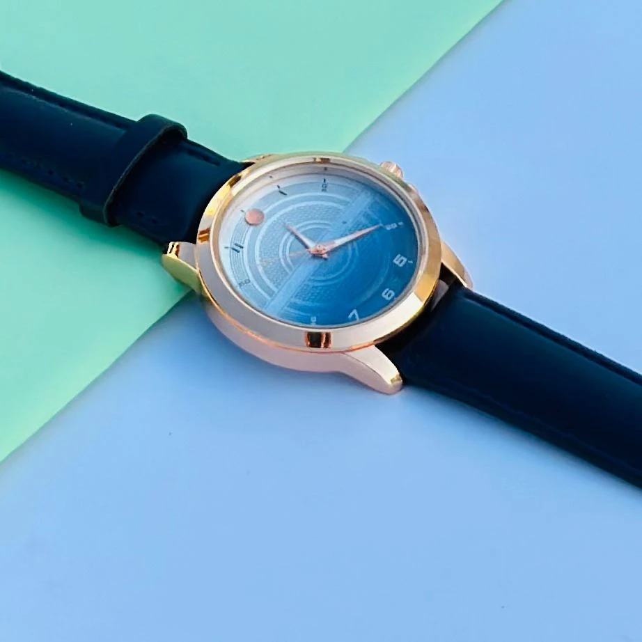 Quartz Analog Watch