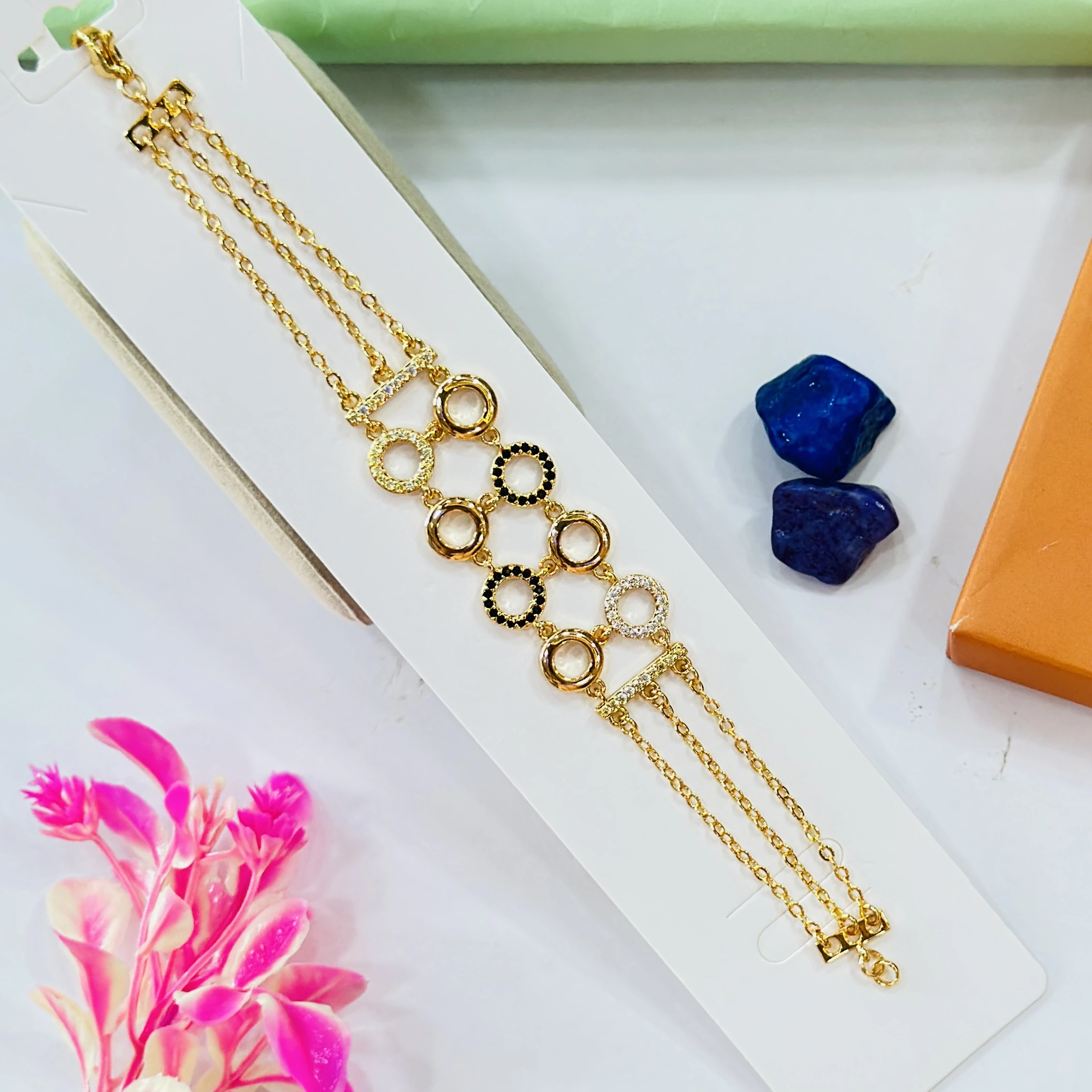 H&H Designer Collection premium quality anti-tarnish gold-tone link bracelet