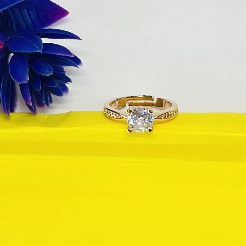 Rose gold-toned, adjustable solitaire ring