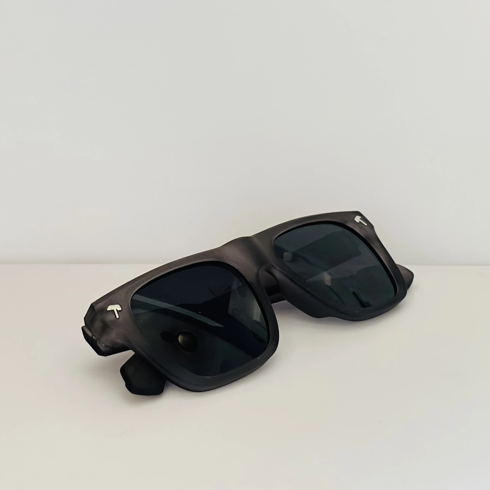 Prada 0PRA06S square sunglasses