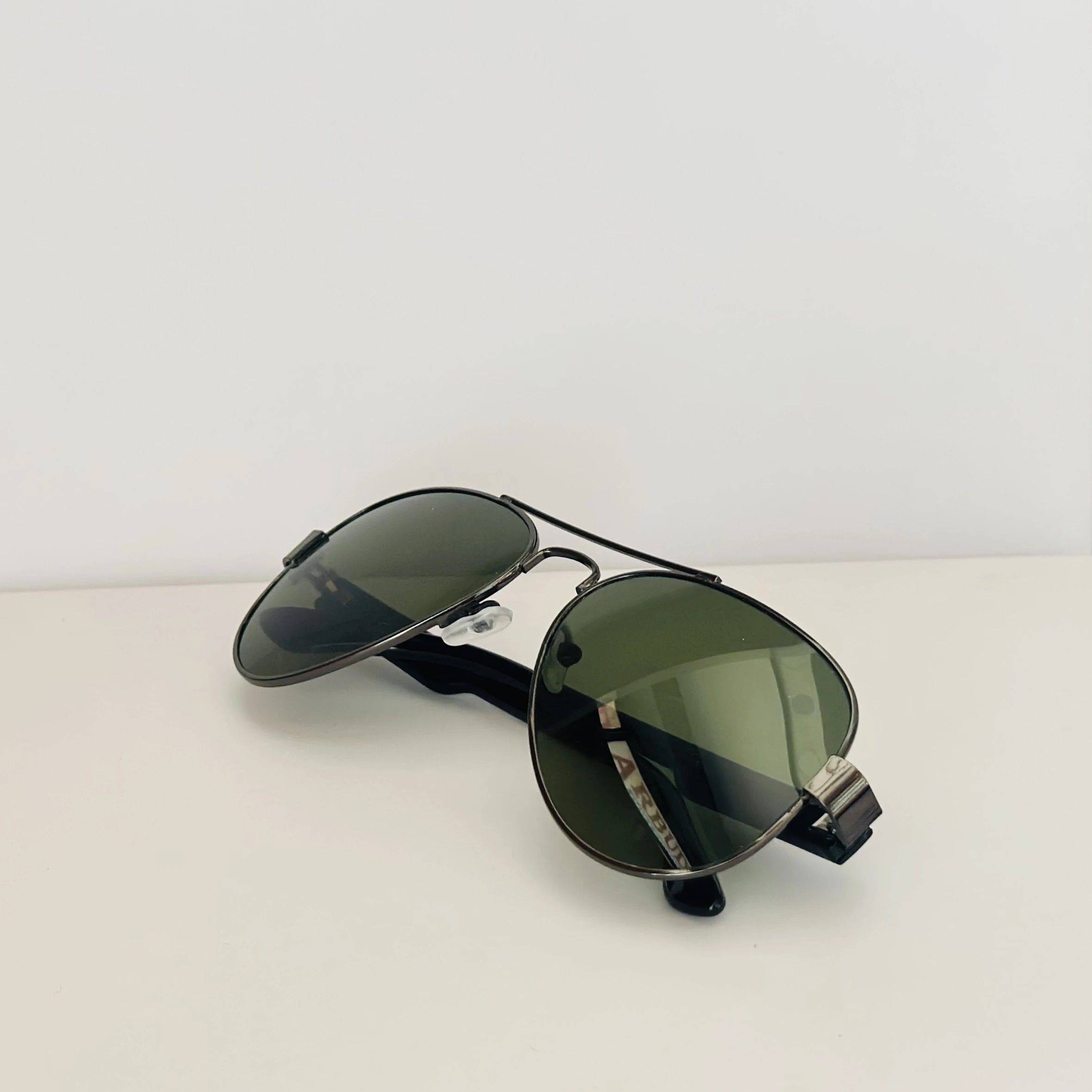 Black aviator sunglasses