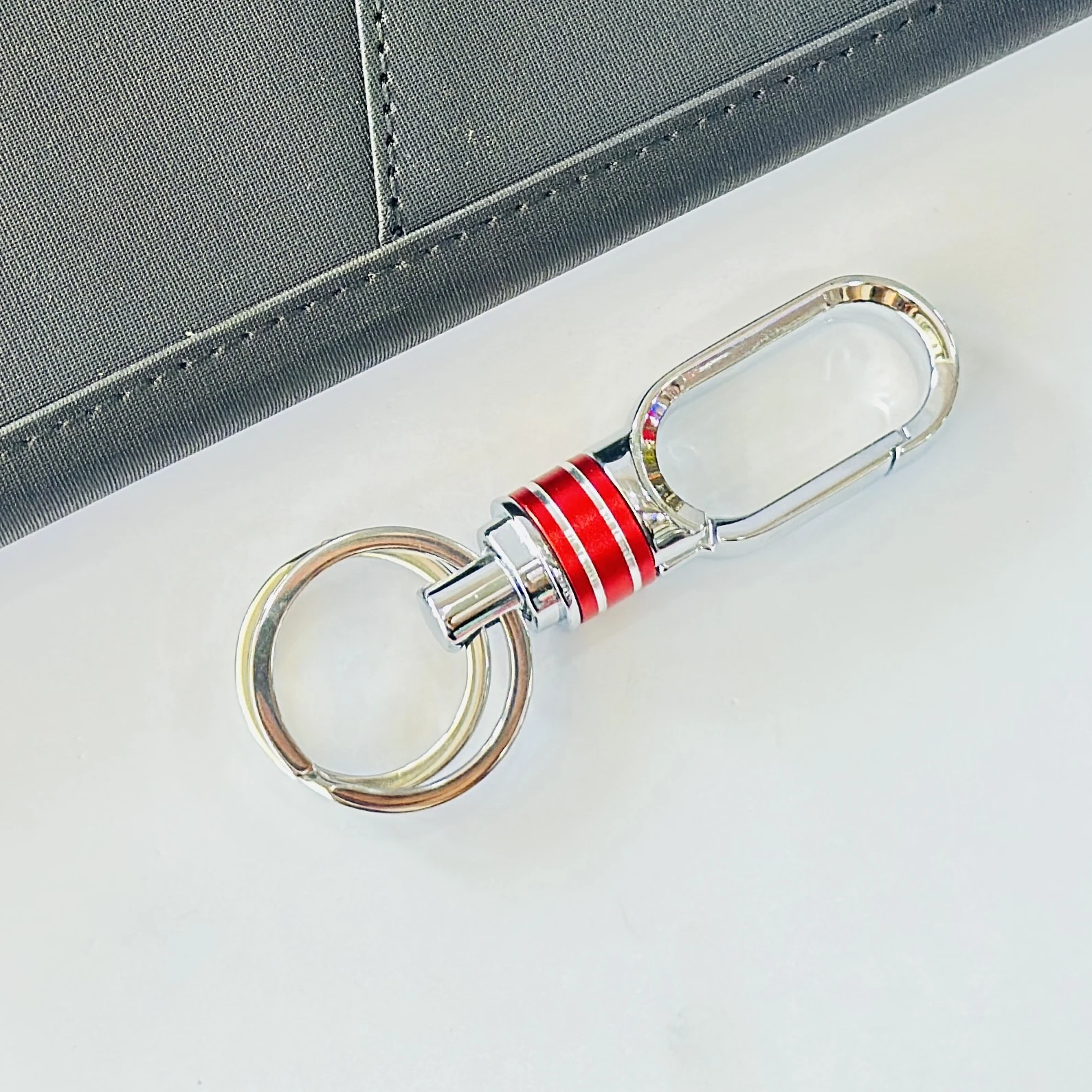 Omuda Metal Keychain
