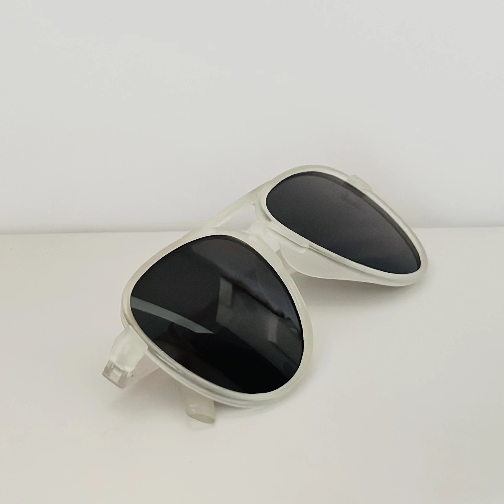 Ray-Ban RB4125 Cats 5000 aviator sunglasses