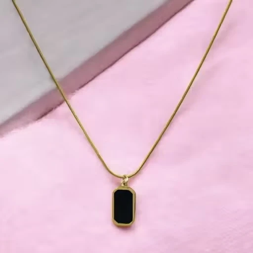 Demi Fine Jewellery necklace