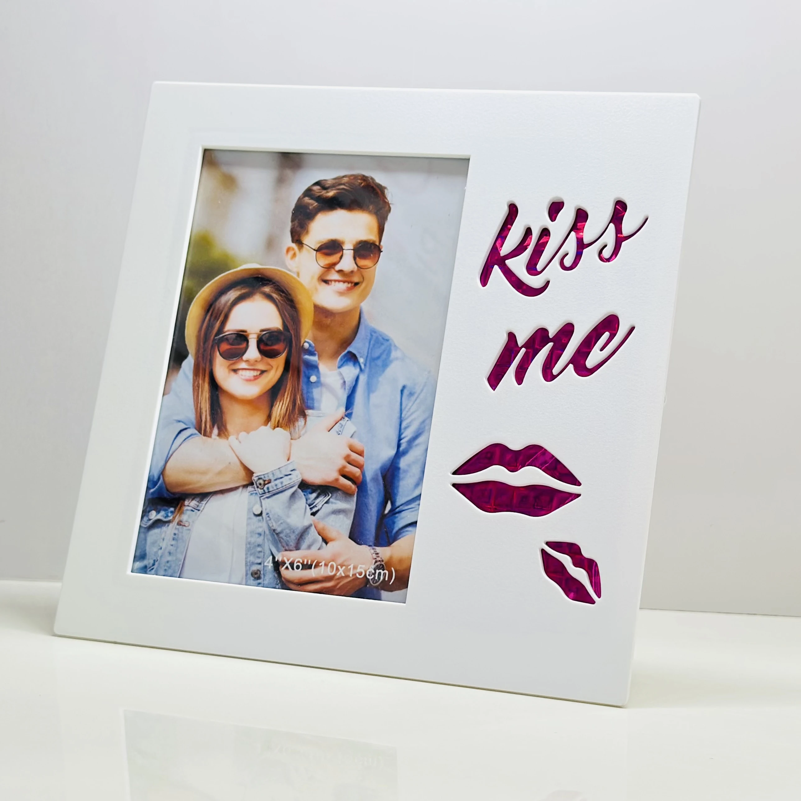 Kiss Me White Photo Frame(SKU-1PX47C)