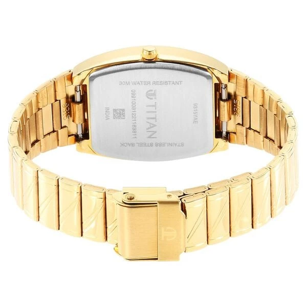 Titan Karishma Quartz Analog with Date Champagne Dial Stainless Steel Strap Watch for Men