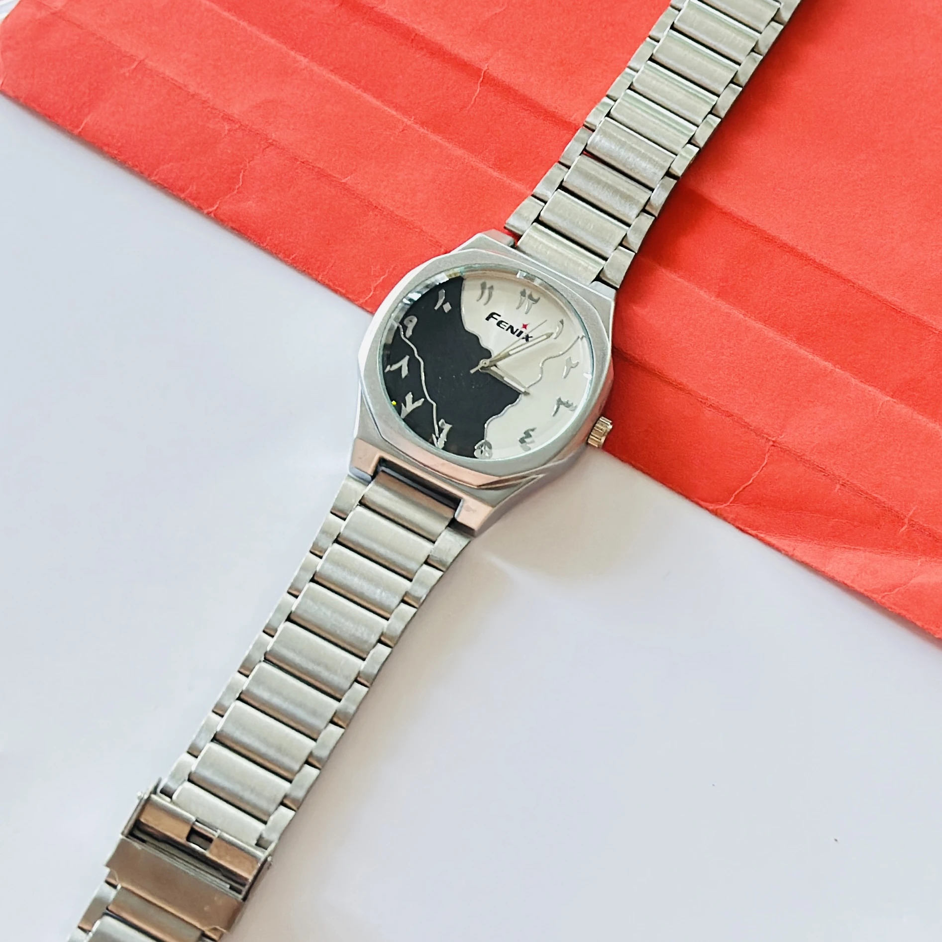 Silver Toned Analogue Watch