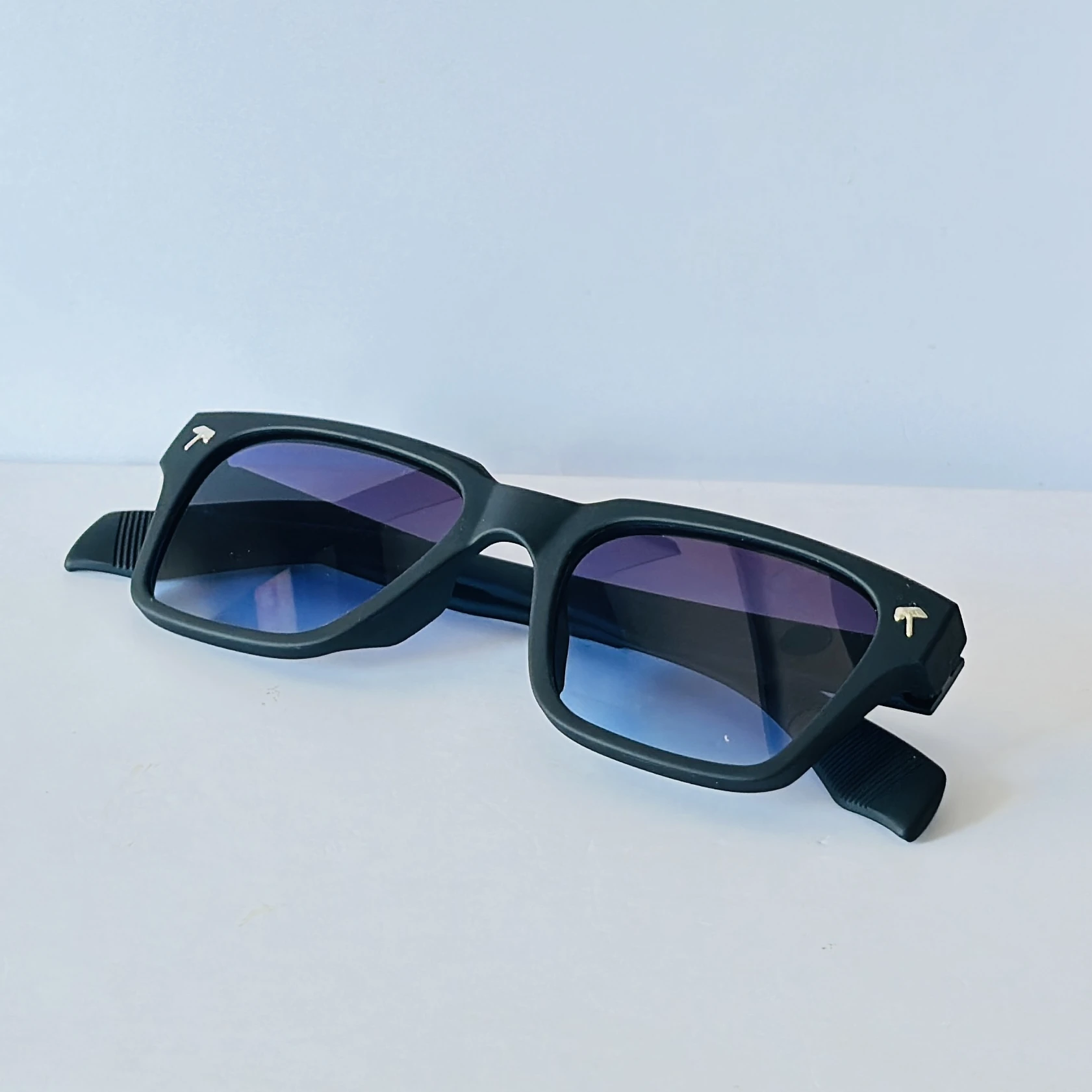 T Henri Tirreno limited edition square sunglasses