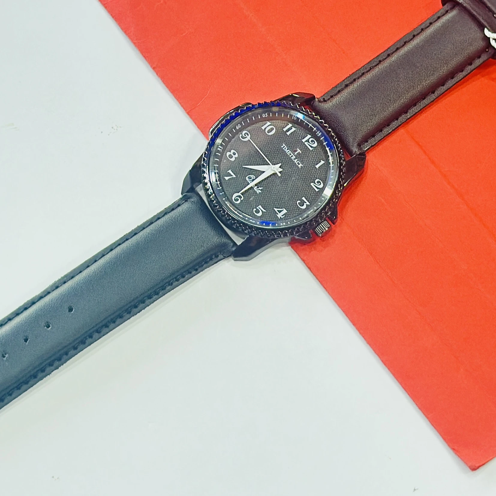 Quartz Analogue Watch for man’s