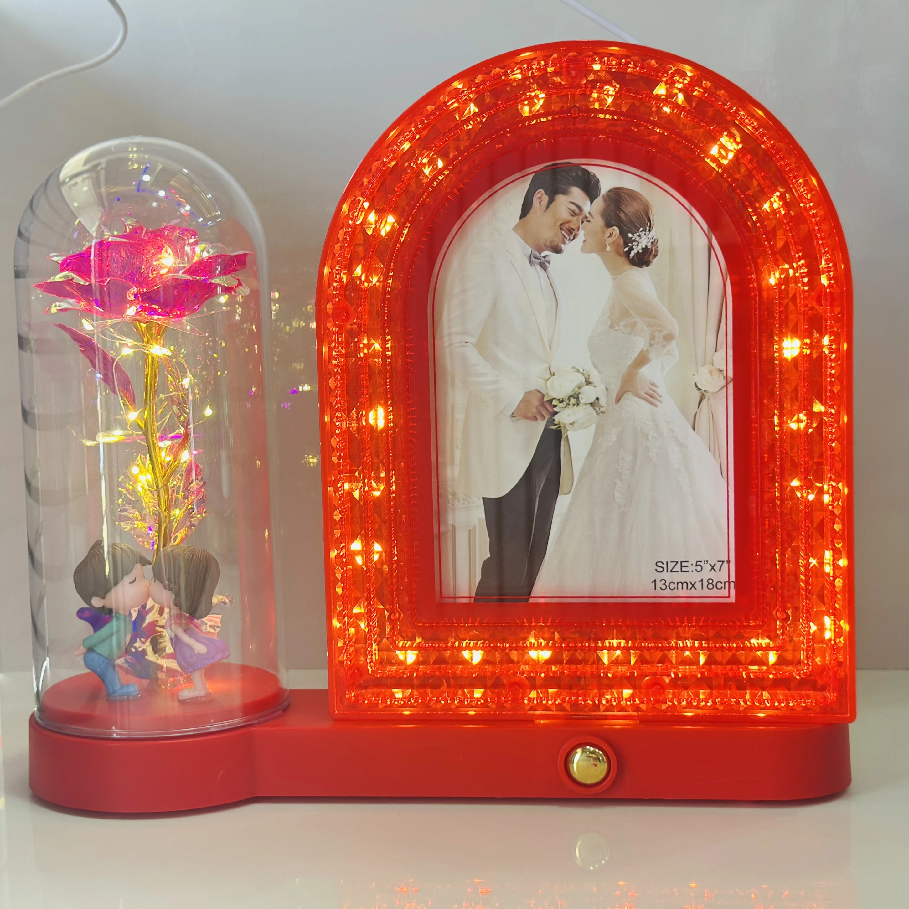 Rose Couple LED Photo Frame (SKU-5K7BE3)