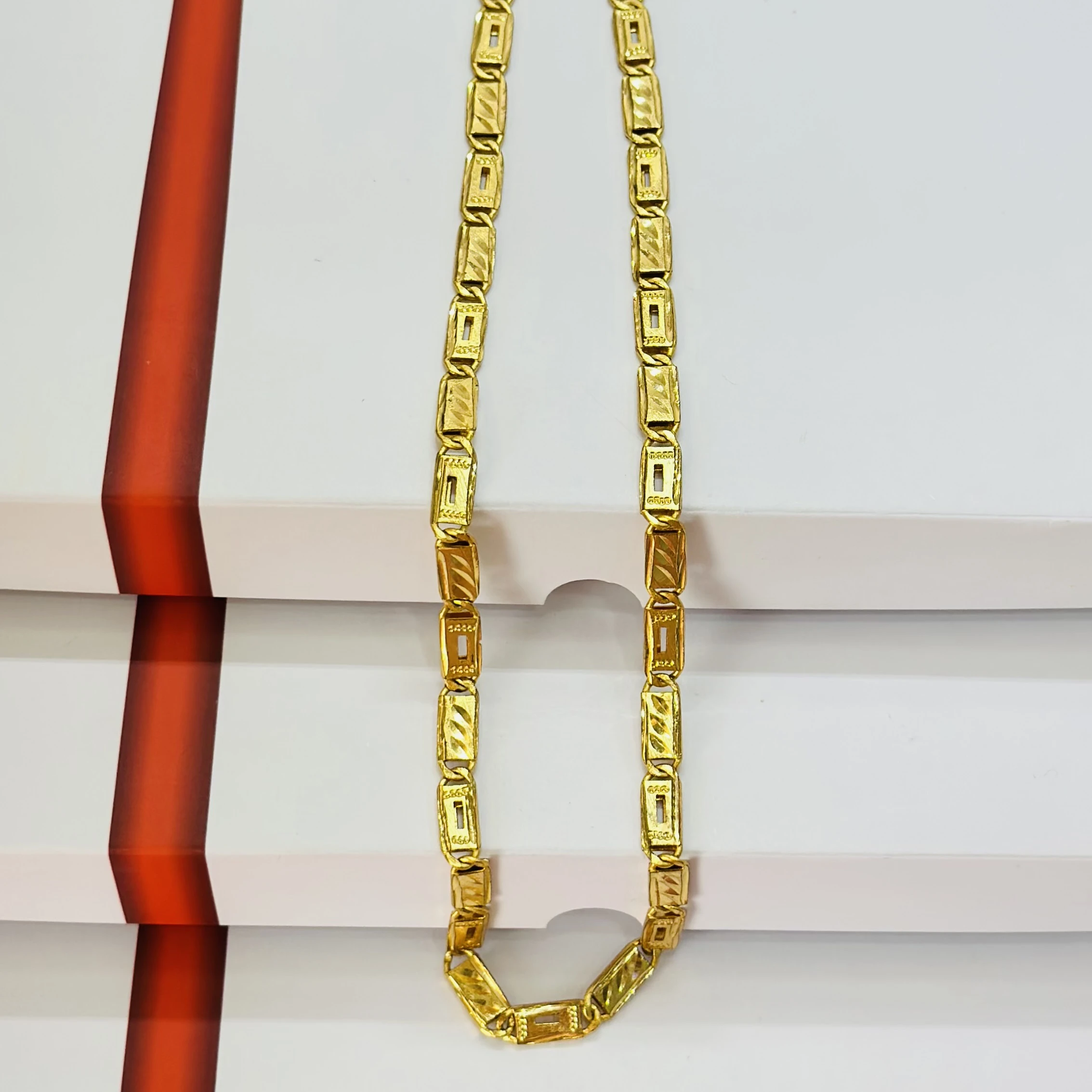 Gold plated Design Chain