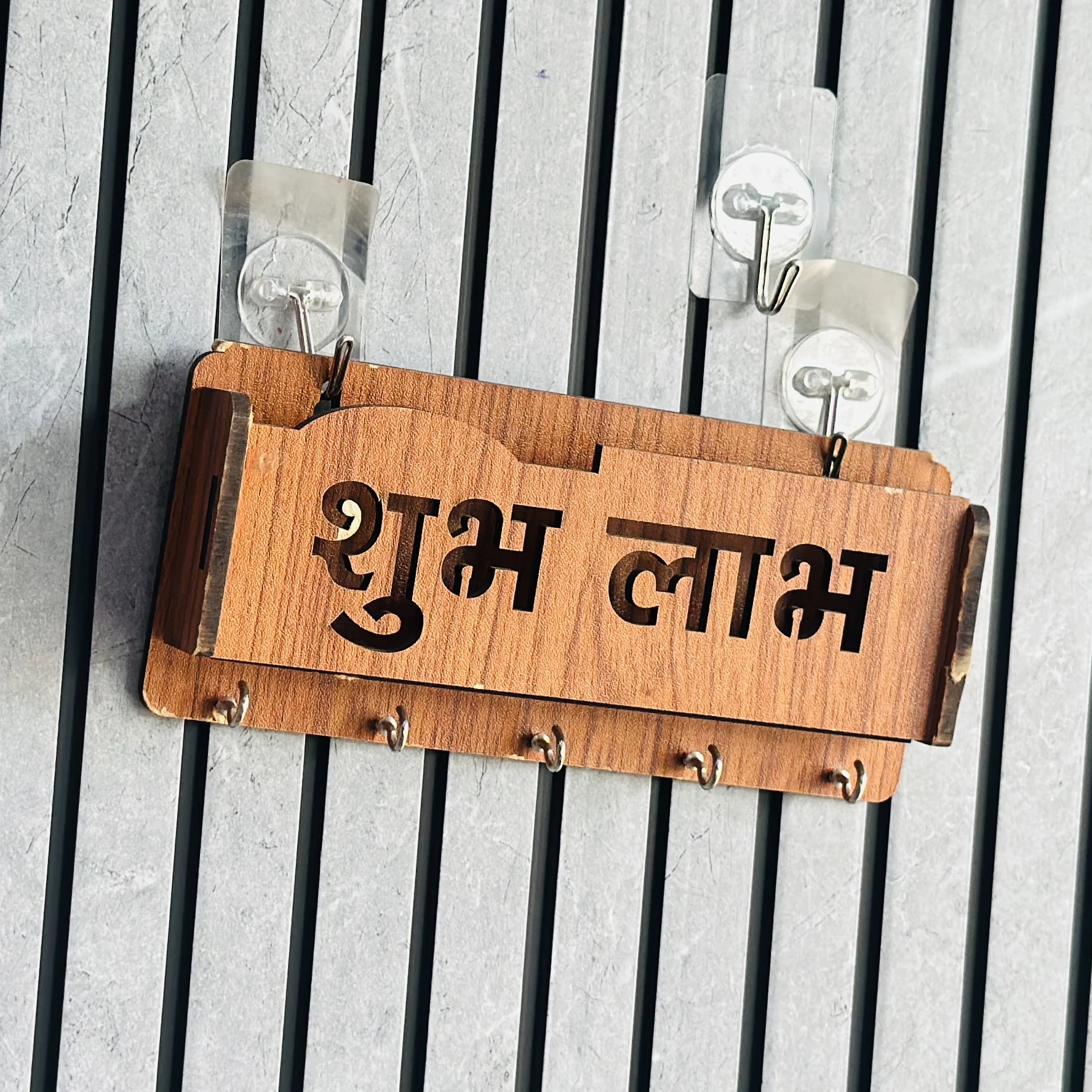 Wooden key holder for a wall(SKU-DON22J)