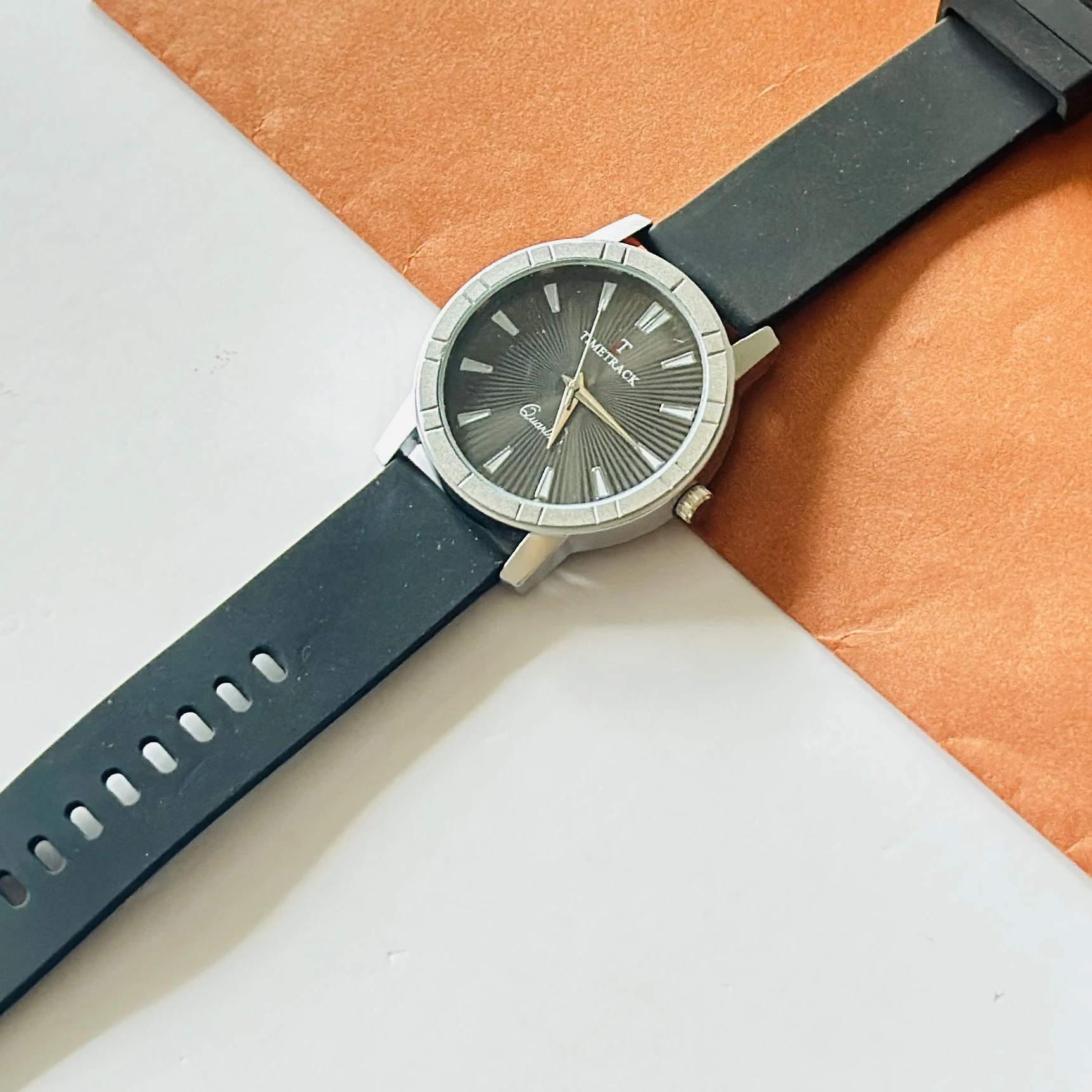 Quartz Analogue Watch for man’s