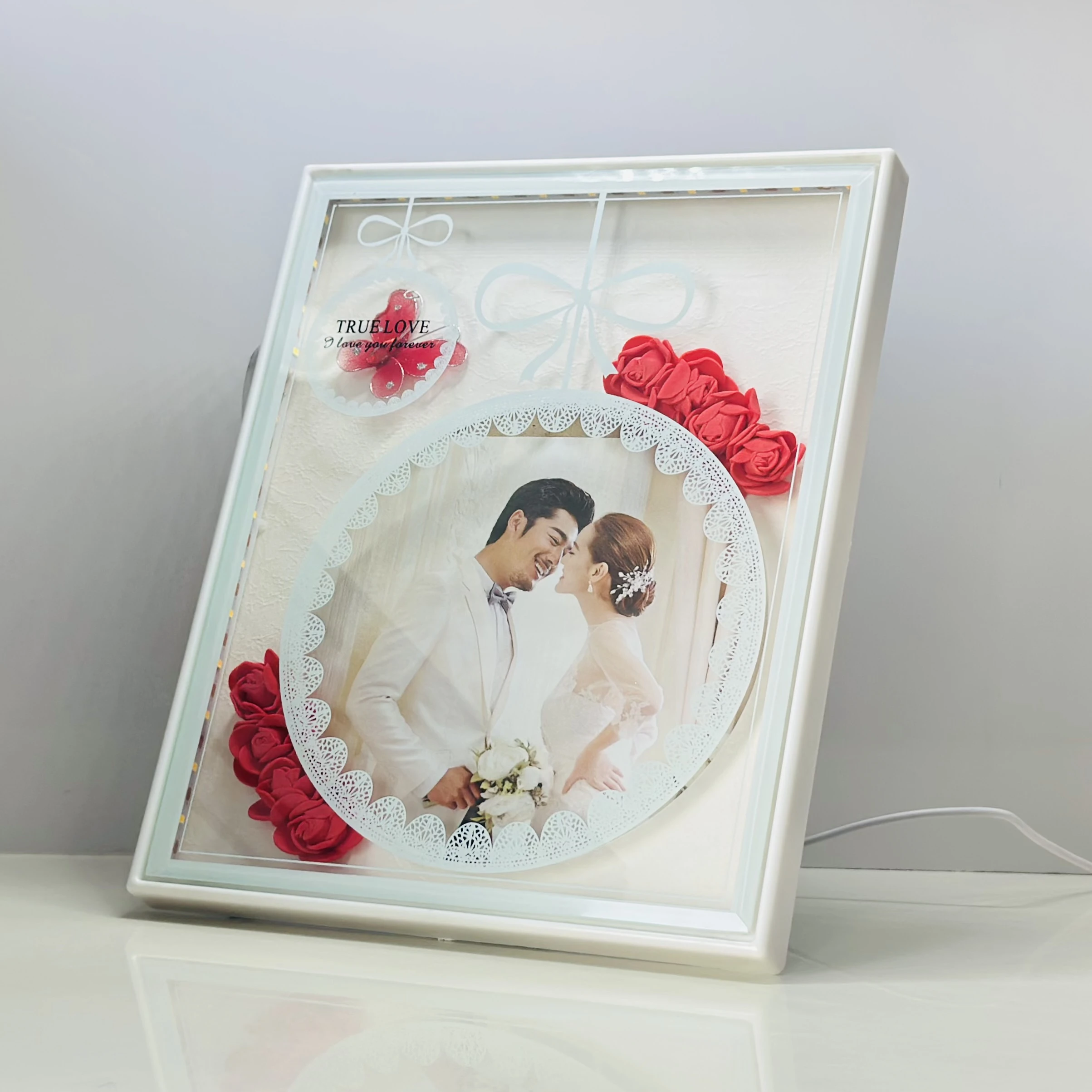 personalized LED Magic Mirror Photo Frame.(SKU-4BQJZF)