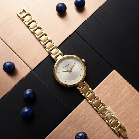 Quartz analoge watch for girls