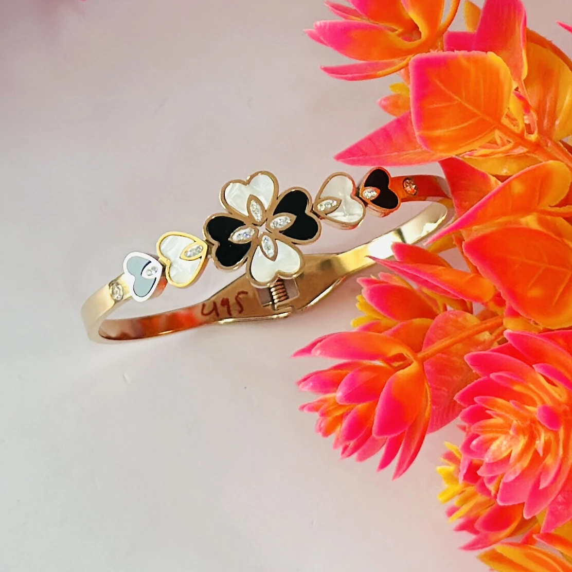 Gold plated Girls Fancy bracelet