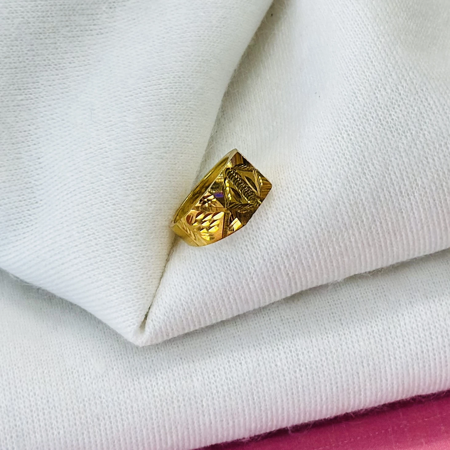 Gold plated or gold men's ring