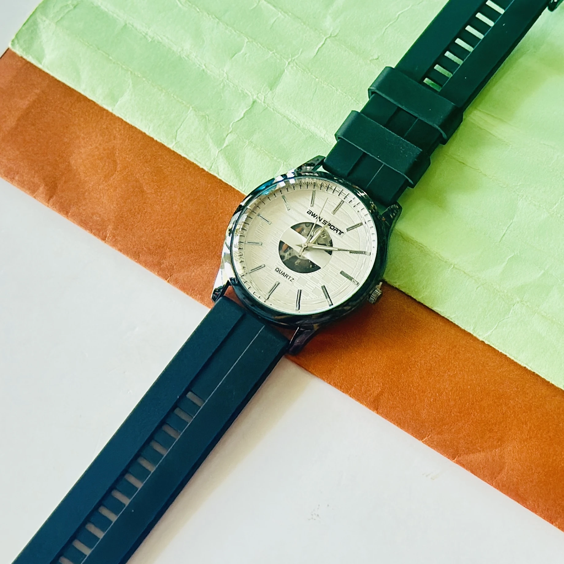Analogue watch for man’s